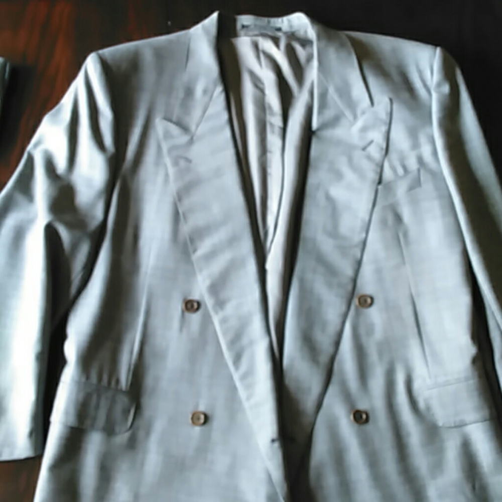 Vintage 1990's Men's suit made in Italy Grey